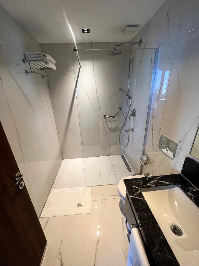 B&C Hotel Atakum Экстерьер фото