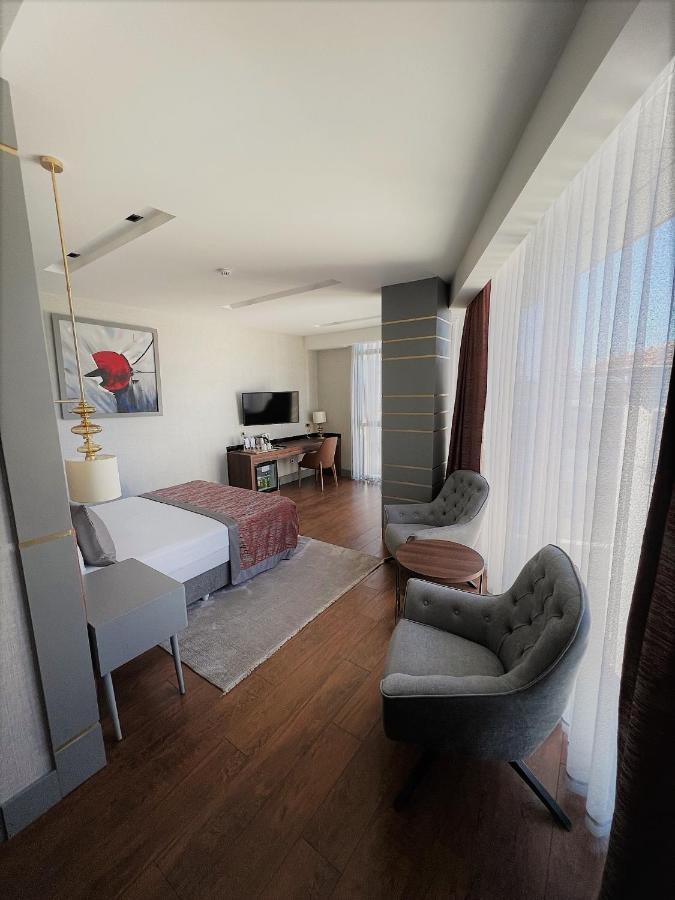 B&C Hotel Atakum Экстерьер фото
