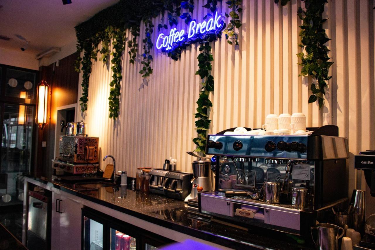B&C Hotel Atakum Экстерьер фото