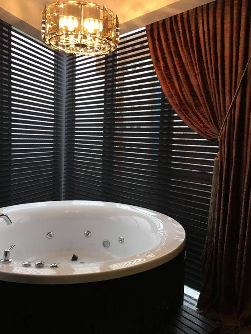 B&C Hotel Atakum Экстерьер фото